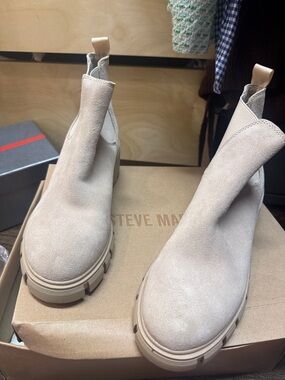 Steve Madden Neutral Suede Chelsea Lug Boots